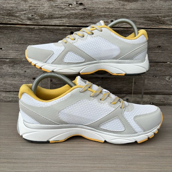 Vionic Tokyo Sneakers - Picture 8 of 12